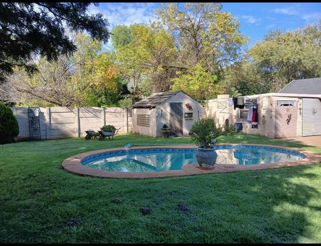 4 BEDROOM HOUSE FOR SALE IN THREE RIVERS